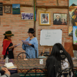 Tres maestras indígenas, tras enseñar en Estados Unidos, lideran en Ecuador la revitalización del kichwa frente al riesgo de perder la identidad cultural.