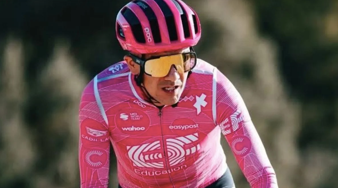 Richard Carapaz se mantiene firme en el Tour de Francia 2026 tras una intensa quinta etapa